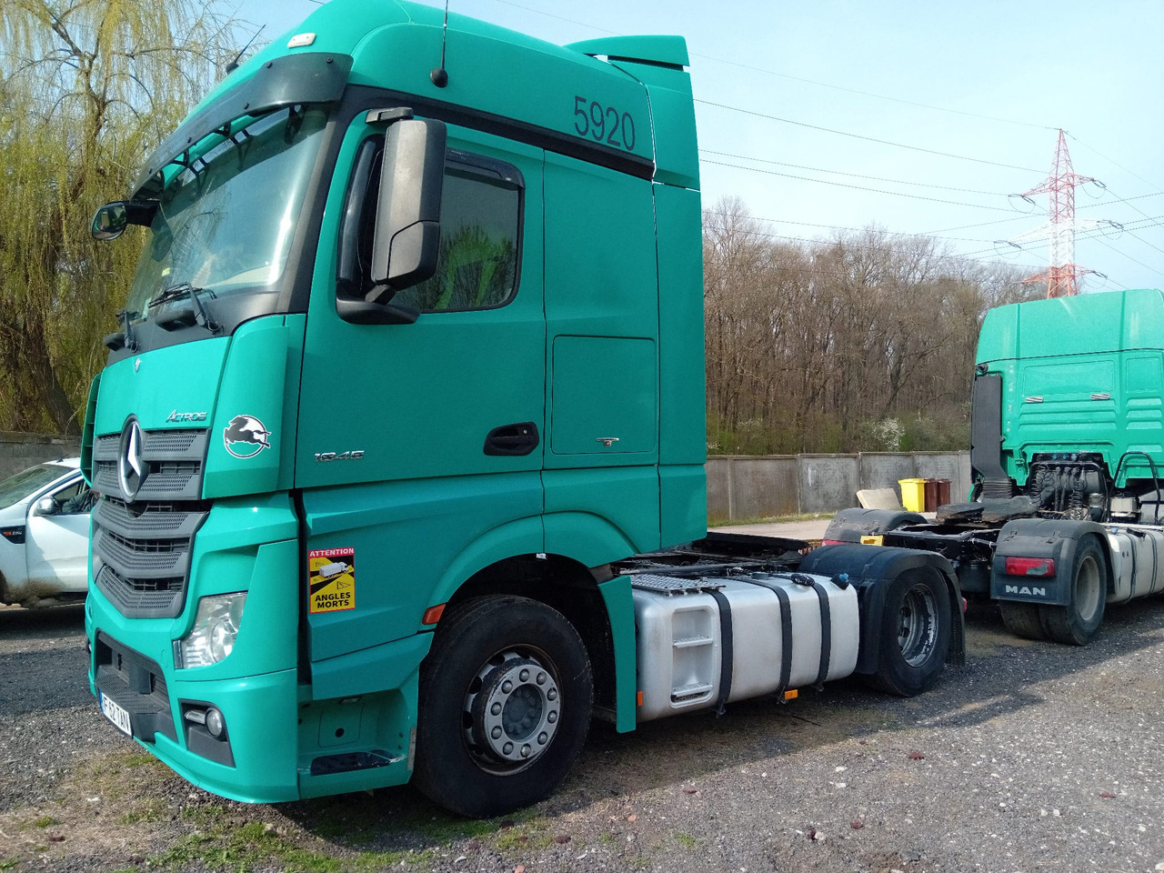 Mercedes-Benz Actros 18.45 - Sadulveok: pilt 2 Mercedes-Benz Actros 18.45 - Sadulveok: pilt 2
