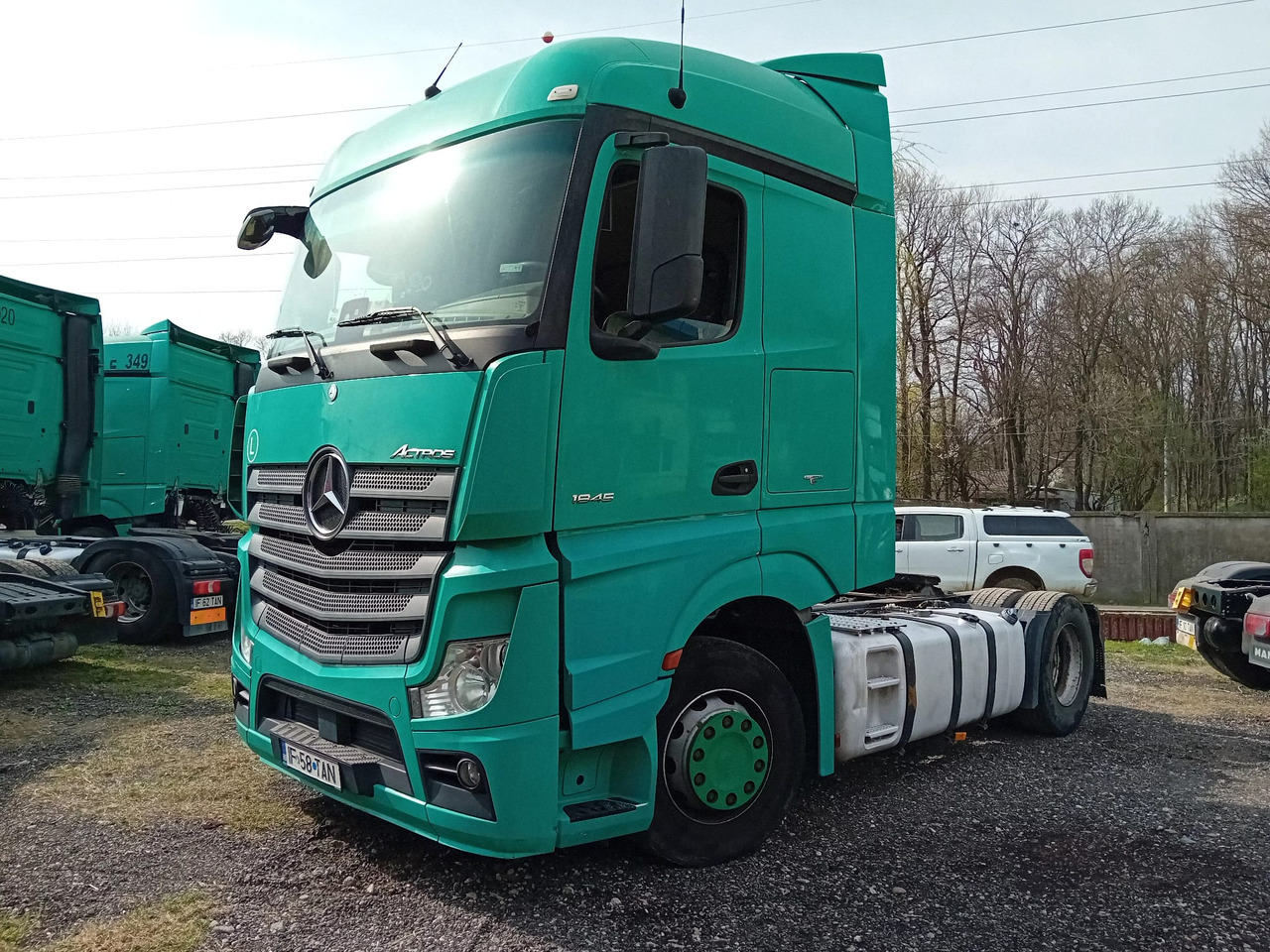 Mercedes-Benz Actros 18.45 - Sadulveok: pilt 1 Mercedes-Benz Actros 18.45 - Sadulveok: pilt 1