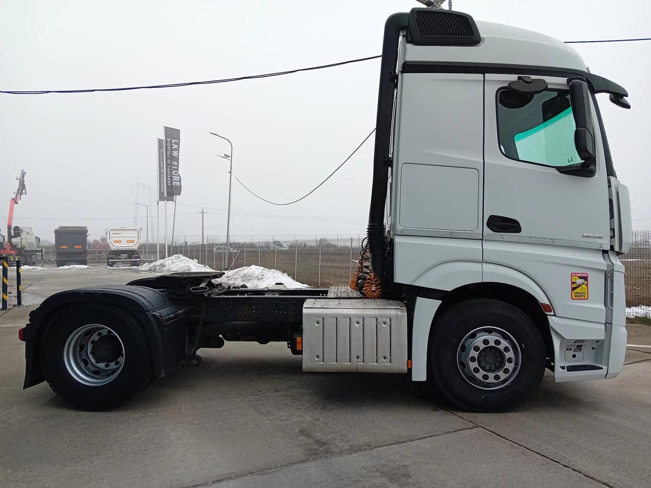 Mercedes-Benz Actros 1845 LS, FULL ADR+PTO, STANDKLIMA, TOP !!! - Sadulveok: pilt 3 Mercedes-Benz Actros 1845 LS, FULL ADR+PTO, STANDKLIMA, TOP !!! - Sadulveok: pilt 3