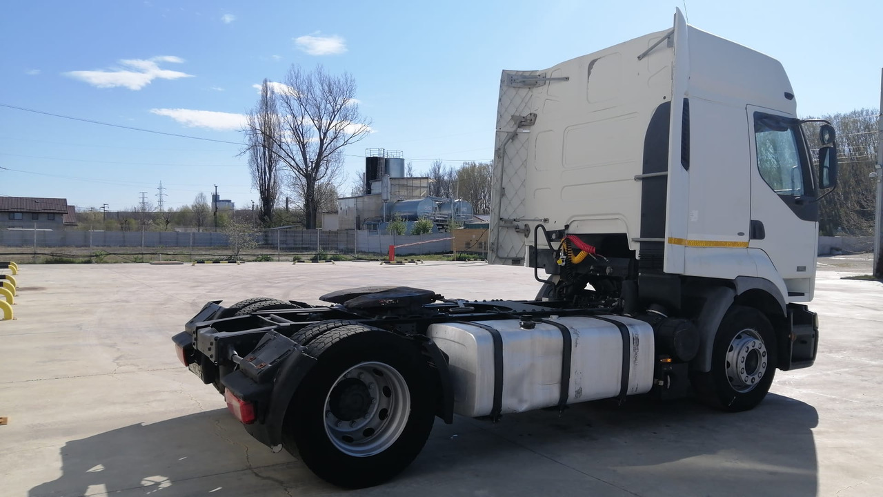 Renault Premium 420 DCI Standard Tractor, Manual ZF - Sadulveok: pilt 3 Renault Premium 420 DCI Standard Tractor, Manual ZF - Sadulveok: pilt 3