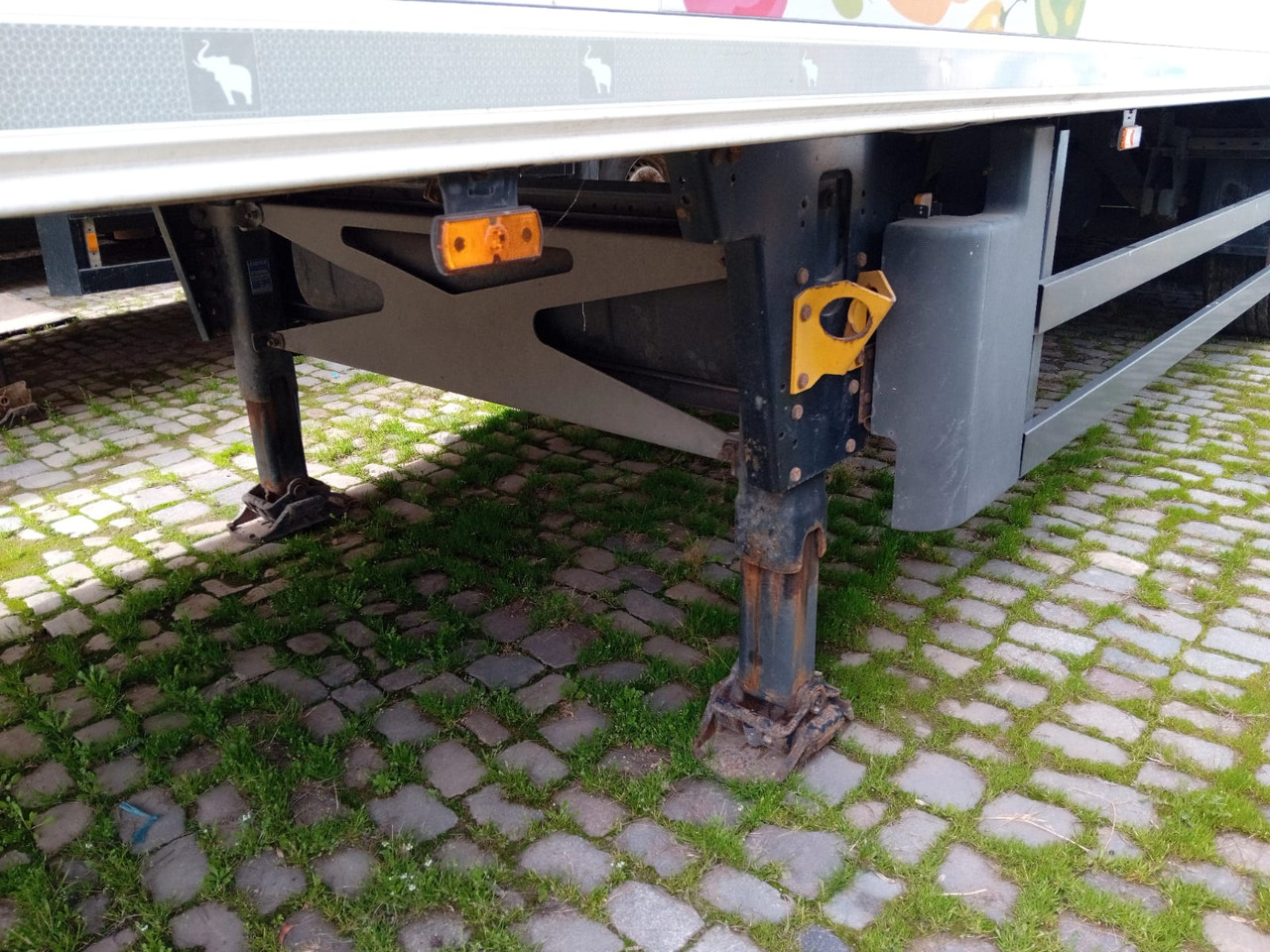 Külmutiga poolhaagis Schmitz Cargobull SCB S3B Refrigerated Semi-trailer: pilt 8
