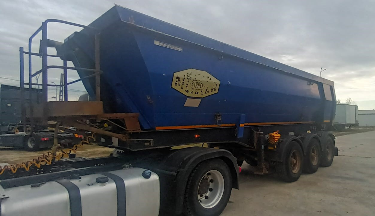 Semi-trailer Tipper Meiller – Kipper - Kallur-poolhaagis: pilt 1 Semi-trailer Tipper Meiller – Kipper - Kallur-poolhaagis: pilt 1