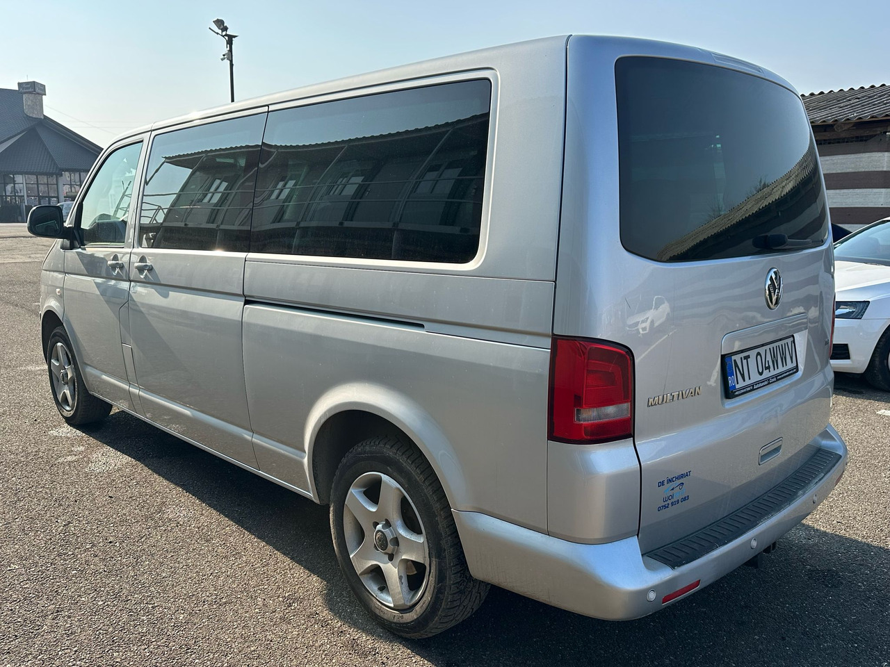 VOLKSWAGEN MULTIVAN - Mikrobuss: pilt 4 VOLKSWAGEN MULTIVAN - Mikrobuss: pilt 4