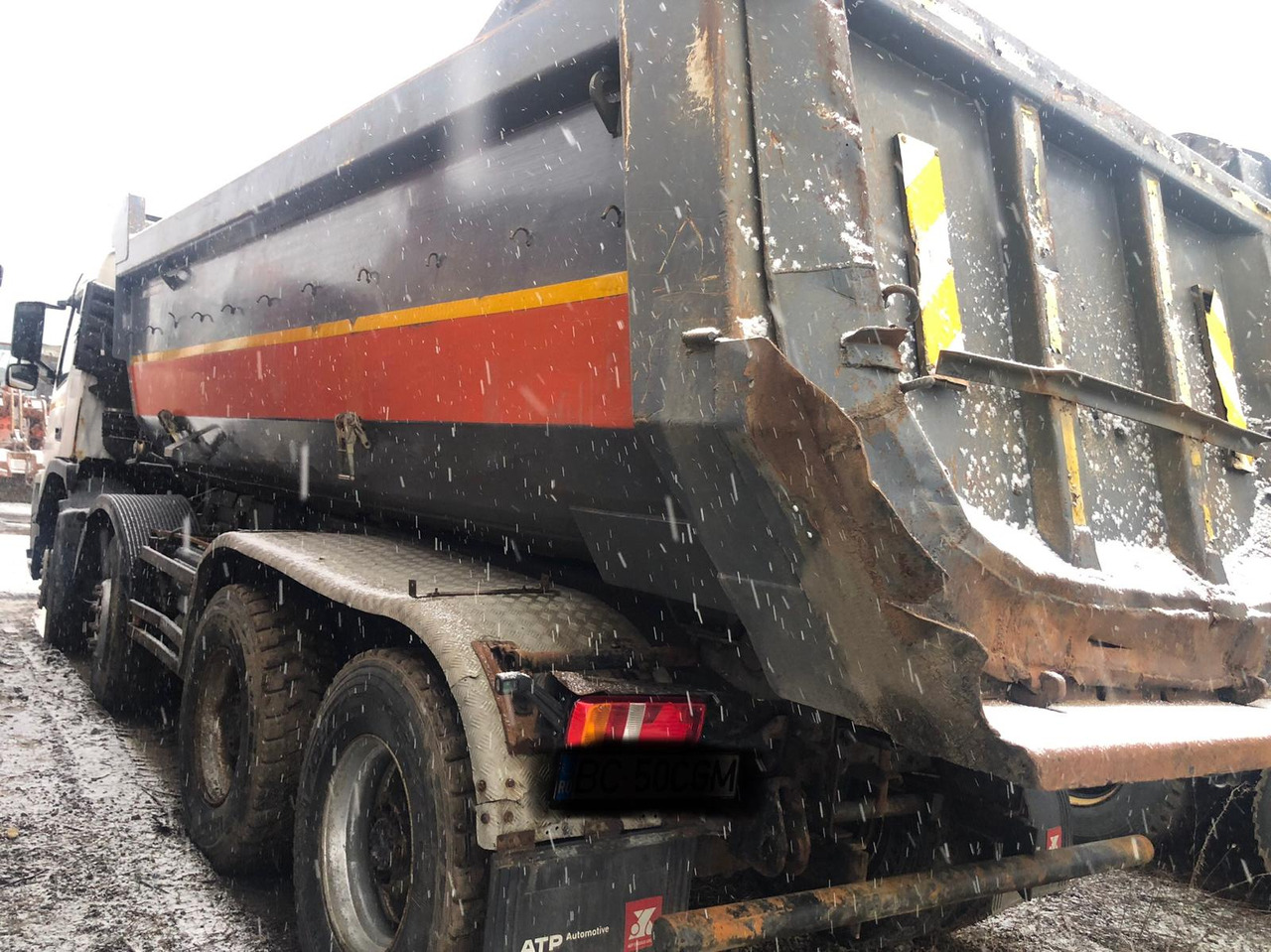 VOLVO FM 420 Tipper - Kallurauto: pilt 4 VOLVO FM 420 Tipper - Kallurauto: pilt 4