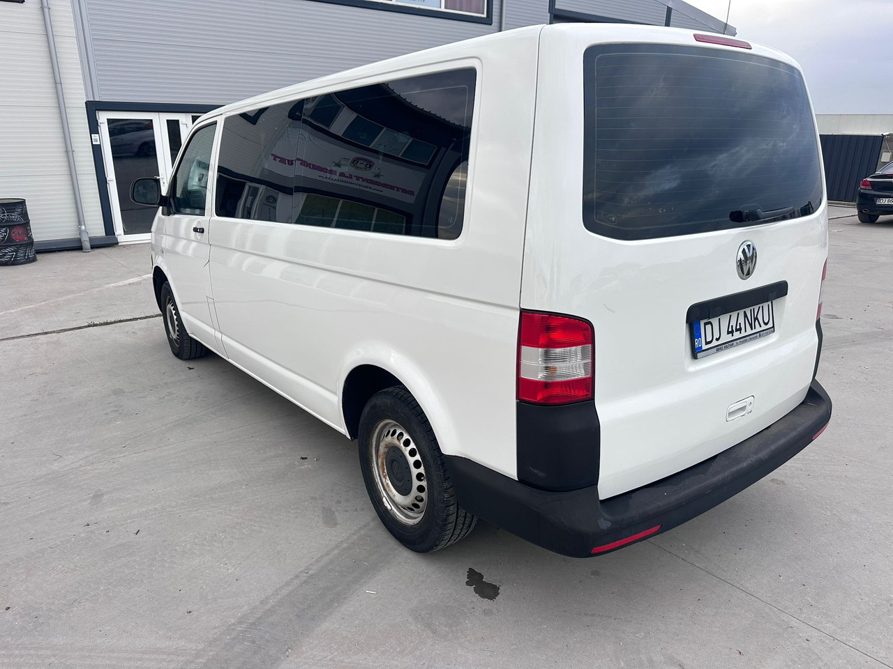 Volkswagen Transporter - Auto: pilt 5 Volkswagen Transporter - Auto: pilt 5