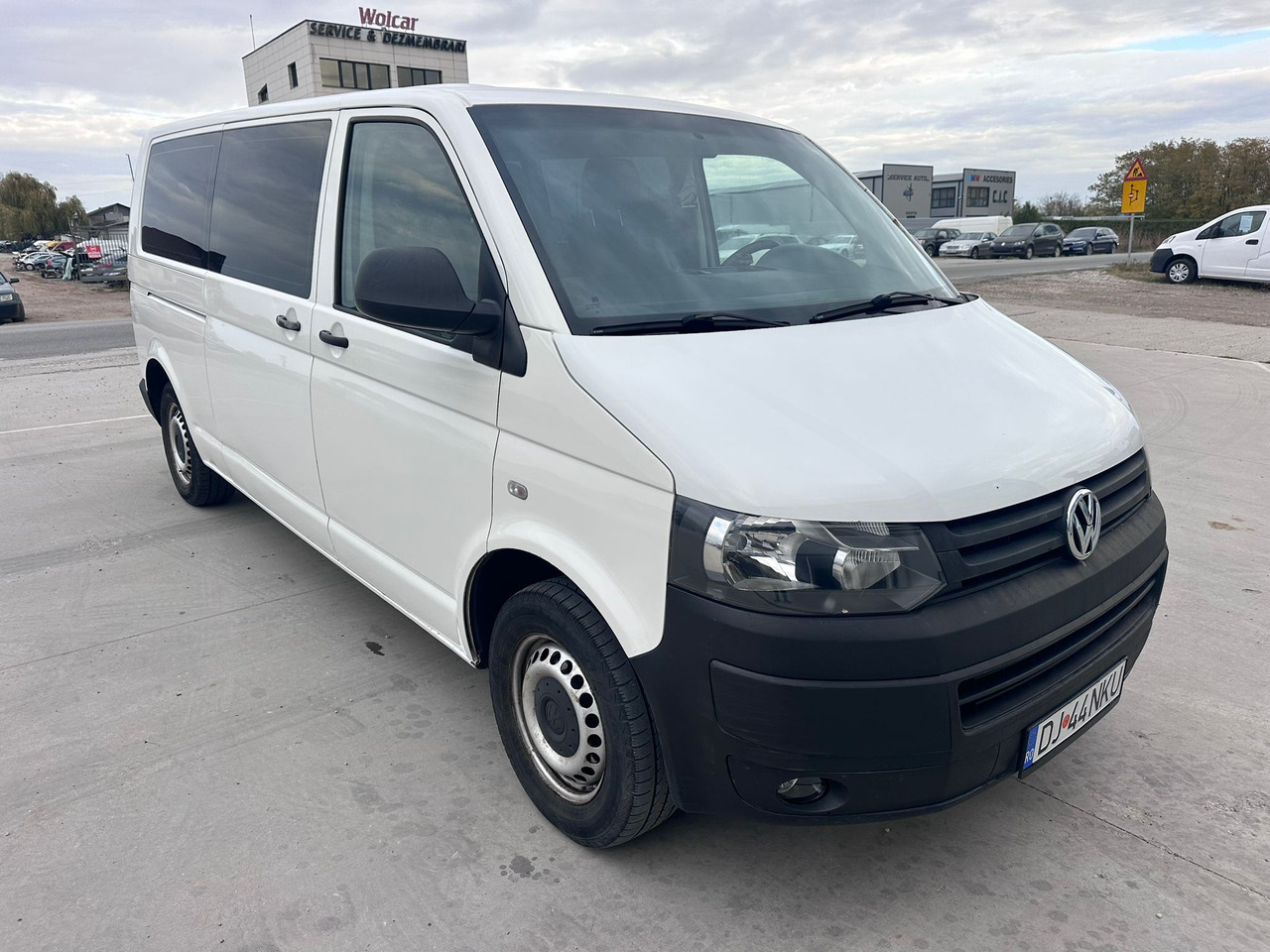 Volkswagen Transporter - Auto: pilt 2 Volkswagen Transporter - Auto: pilt 2
