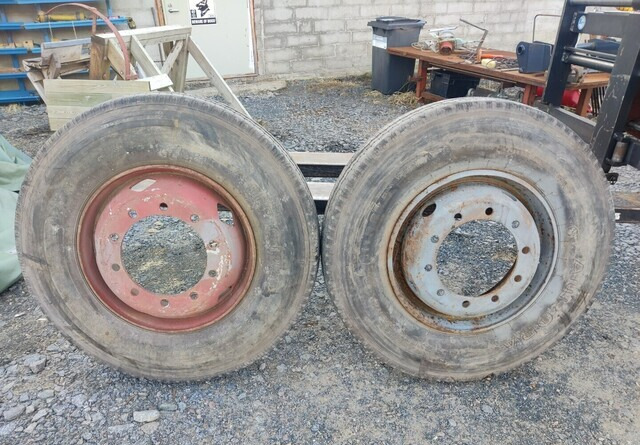 11R22.5 Kuorma-auton renkaat - 2kpl - Rehv - Veoauto: pilt 2 11R22.5 Kuorma-auton renkaat - 2kpl - Rehv - Veoauto: pilt 2