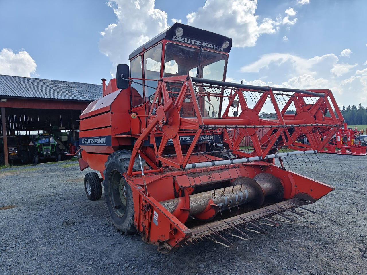 Deutz-Fahr M1080 - Kombain: pilt 5 Deutz-Fahr M1080 - Kombain: pilt 5
