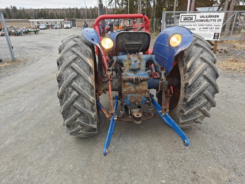 FORDSON Power Major - Traktor: pilt 3 FORDSON Power Major - Traktor: pilt 3