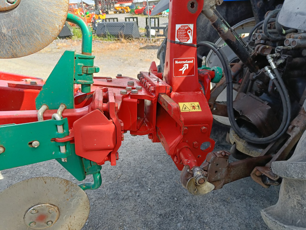 Ader KVERNELAND EM85-160-8 - 3-siipinen: pilt 19