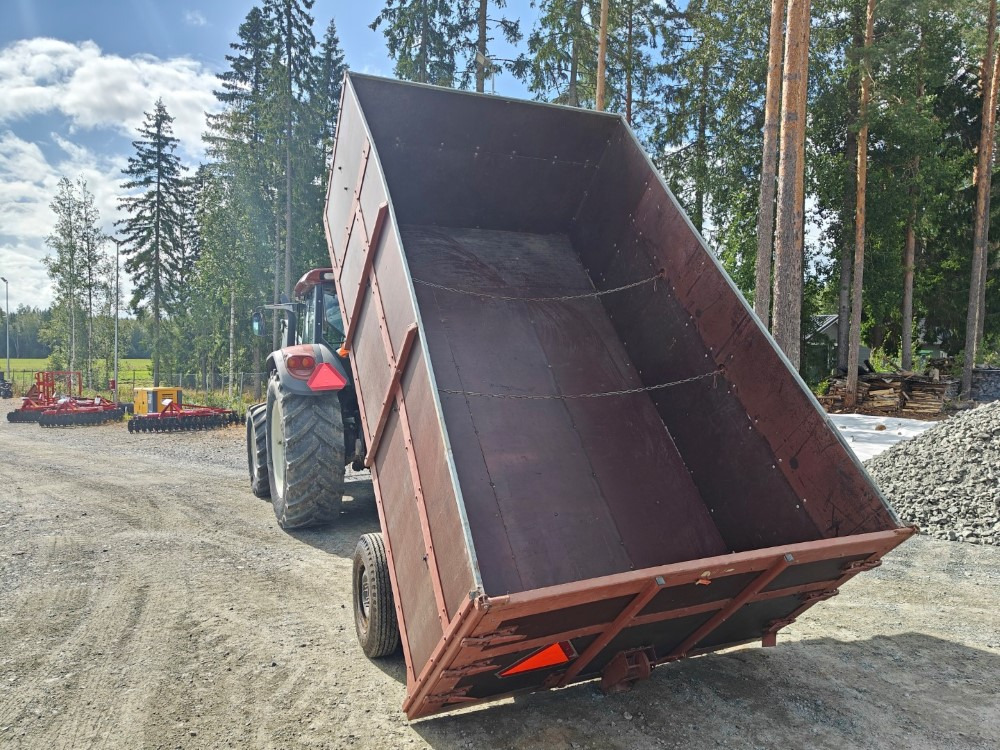 Kippikärry 1-akselinen - n. 93 HL Siisti ja näppärä - Katso video! - Põllutöö tõstuk-järelhaagis/ Kallur: pilt 2 Kippikärry 1-akselinen - n. 93 HL Siisti ja näppärä - Katso video! - Põllutöö tõstuk-järelhaagis/ Kallur: pilt 2
