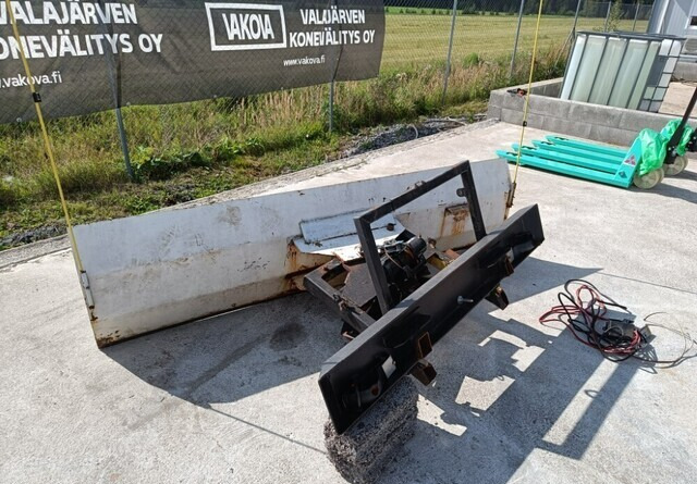 Lumilevy 230cm - vinssillä - Lumesahk - Põllutööseade: pilt 3 Lumilevy 230cm - vinssillä - Lumesahk - Põllutööseade: pilt 3
