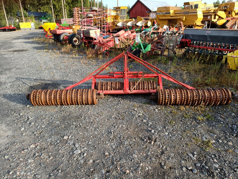Panelian nostolaitejyrät 370cm - Põllurull: pilt 2 Panelian nostolaitejyrät 370cm - Põllurull: pilt 2