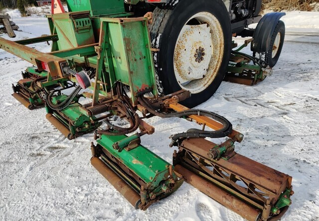 Ransomes kelaleikkuri 465cm hydraulinen - VIDEO - Hooldusniiduk: pilt 2 Ransomes kelaleikkuri 465cm hydraulinen - VIDEO - Hooldusniiduk: pilt 2