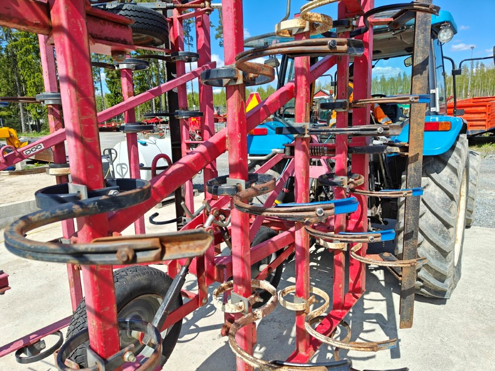 VM 450 cm, hydraulisesti taittuva, etulana ja jälkihara, katso video! - Vedruäke: pilt 4 VM 450 cm, hydraulisesti taittuva, etulana ja jälkihara, katso video! - Vedruäke: pilt 4
