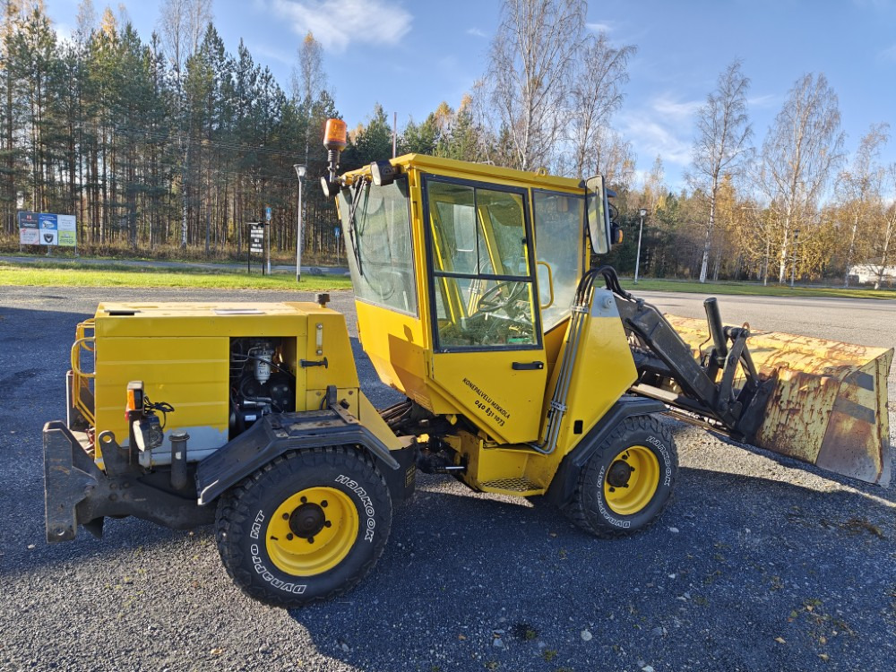 Wille 445 - Munitsipaaltraktor: pilt 4 Wille 445 - Munitsipaaltraktor: pilt 4