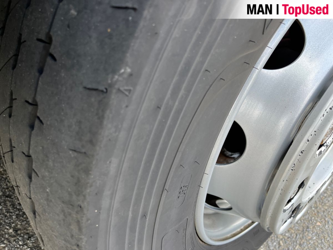 MAN TGX 18.470 4X2 LLS-U Euro6 Retarder Klima Navi ZV - Sadulveok: pilt 2 MAN TGX 18.470 4X2 LLS-U Euro6 Retarder Klima Navi ZV - Sadulveok: pilt 2