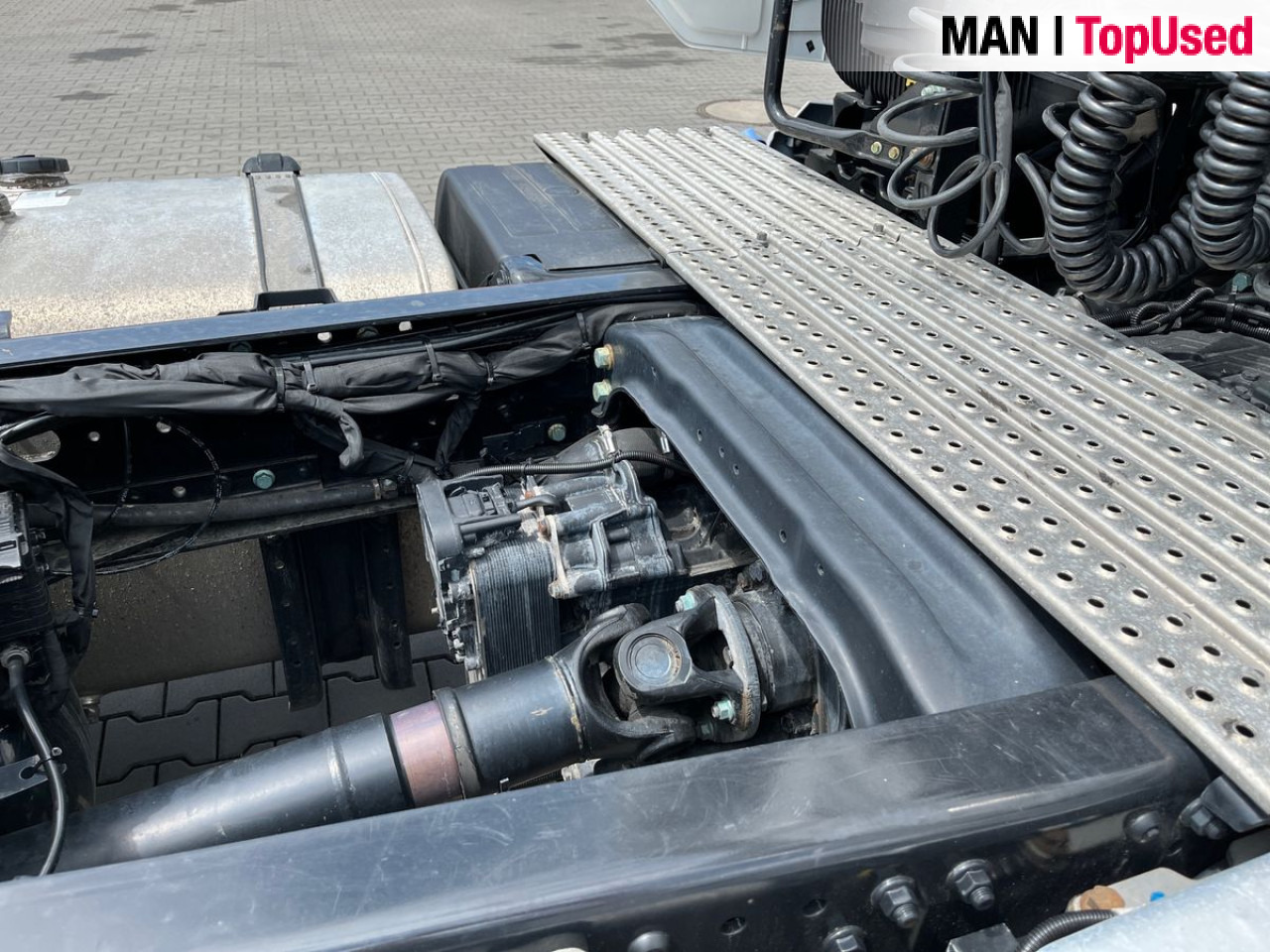 MAN TGX 18.470 4x2 BL SA Euro6 Retarder Klima ZV - Sadulveok: pilt 4 MAN TGX 18.470 4x2 BL SA Euro6 Retarder Klima ZV - Sadulveok: pilt 4