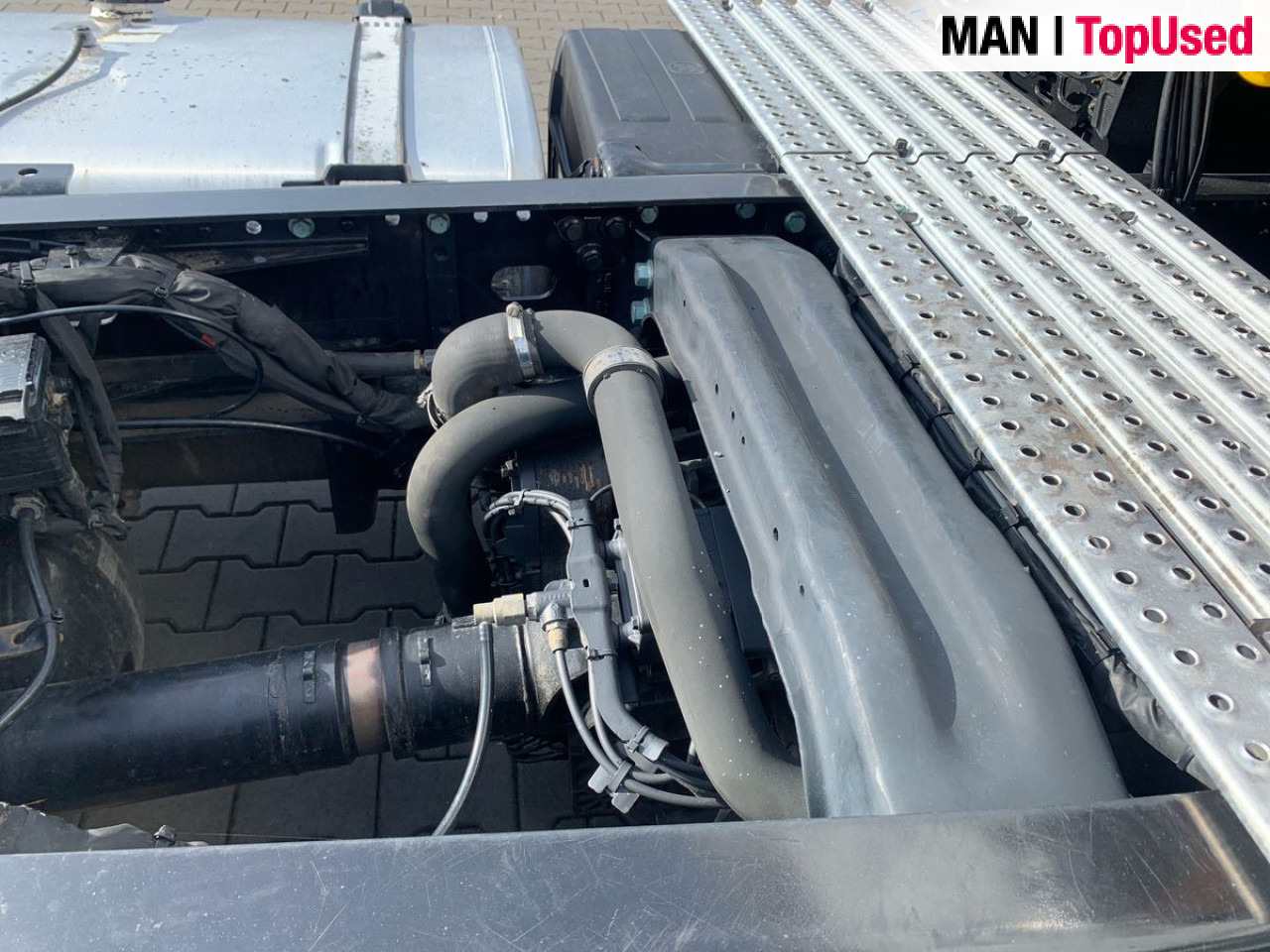 MAN TGX 18.470 4x2 LL SA Euro6 Retarder Klima ZV - Sadulveok: pilt 4 MAN TGX 18.470 4x2 LL SA Euro6 Retarder Klima ZV - Sadulveok: pilt 4