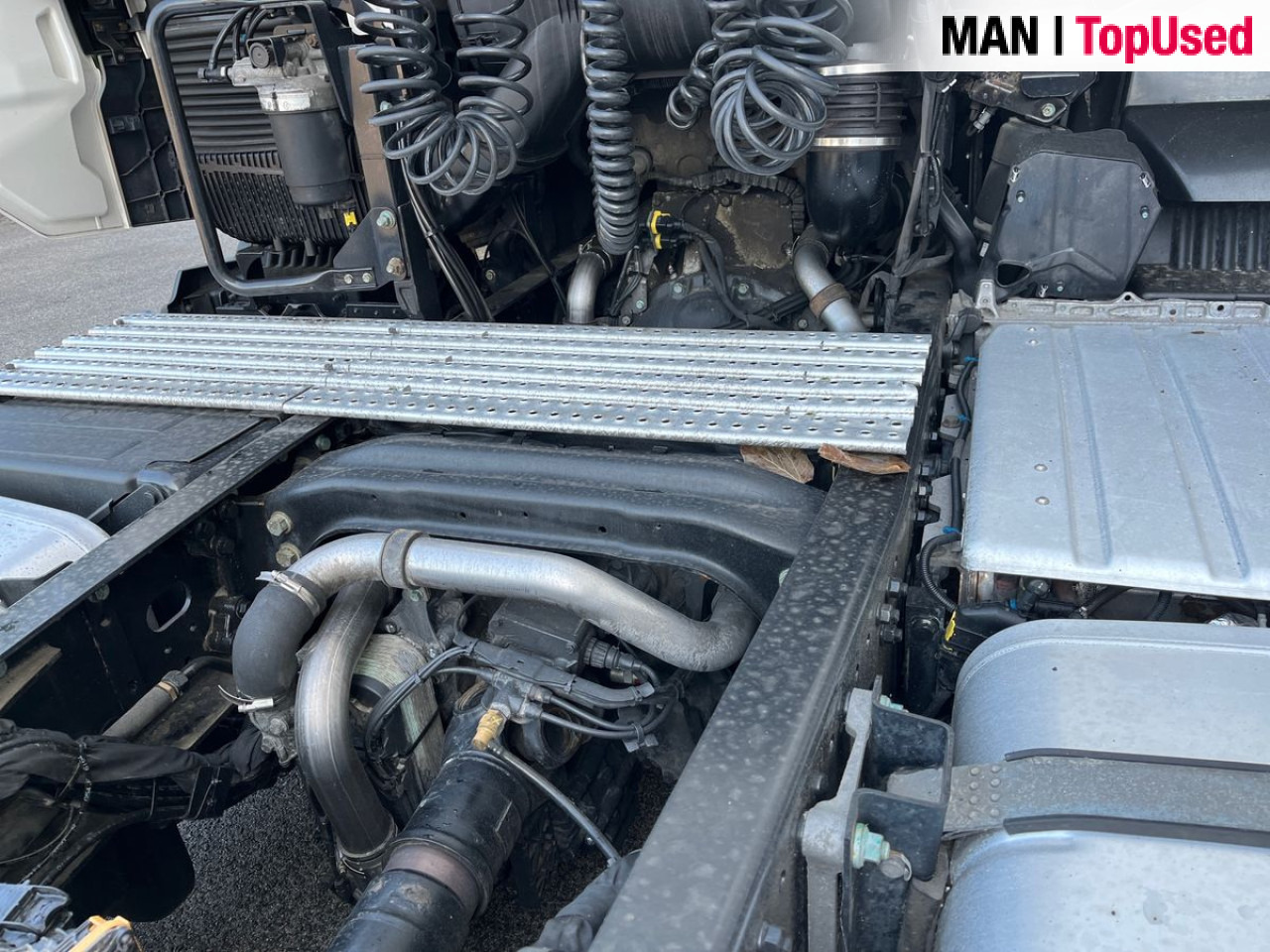 MAN TGX 18.510 4x2 LL SA Euro6 Retarder Klima ZV - Sadulveok: pilt 4 MAN TGX 18.510 4x2 LL SA Euro6 Retarder Klima ZV - Sadulveok: pilt 4