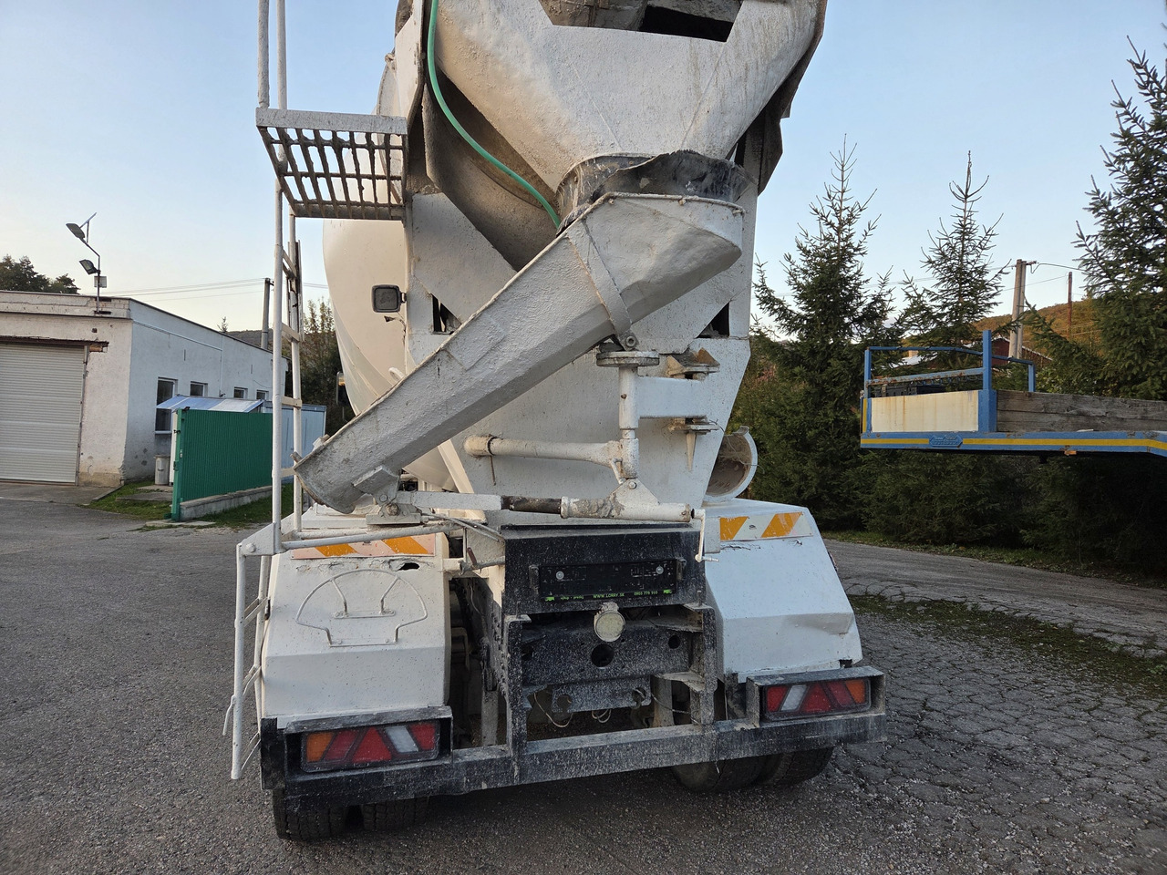 IVECO EURO TRAKKER MP340E35HB 8x4 MIX (chassis ) - Autobetoonisegisti: pilt 5 IVECO EURO TRAKKER MP340E35HB 8x4 MIX (chassis ) - Autobetoonisegisti: pilt 5