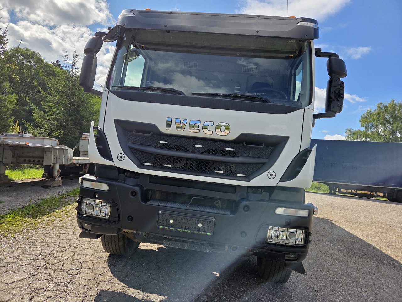 IVECO TRAKKER 500 8x4 EURO6 Bordmatik - Kallurauto: pilt 2 IVECO TRAKKER 500 8x4 EURO6 Bordmatik - Kallurauto: pilt 2