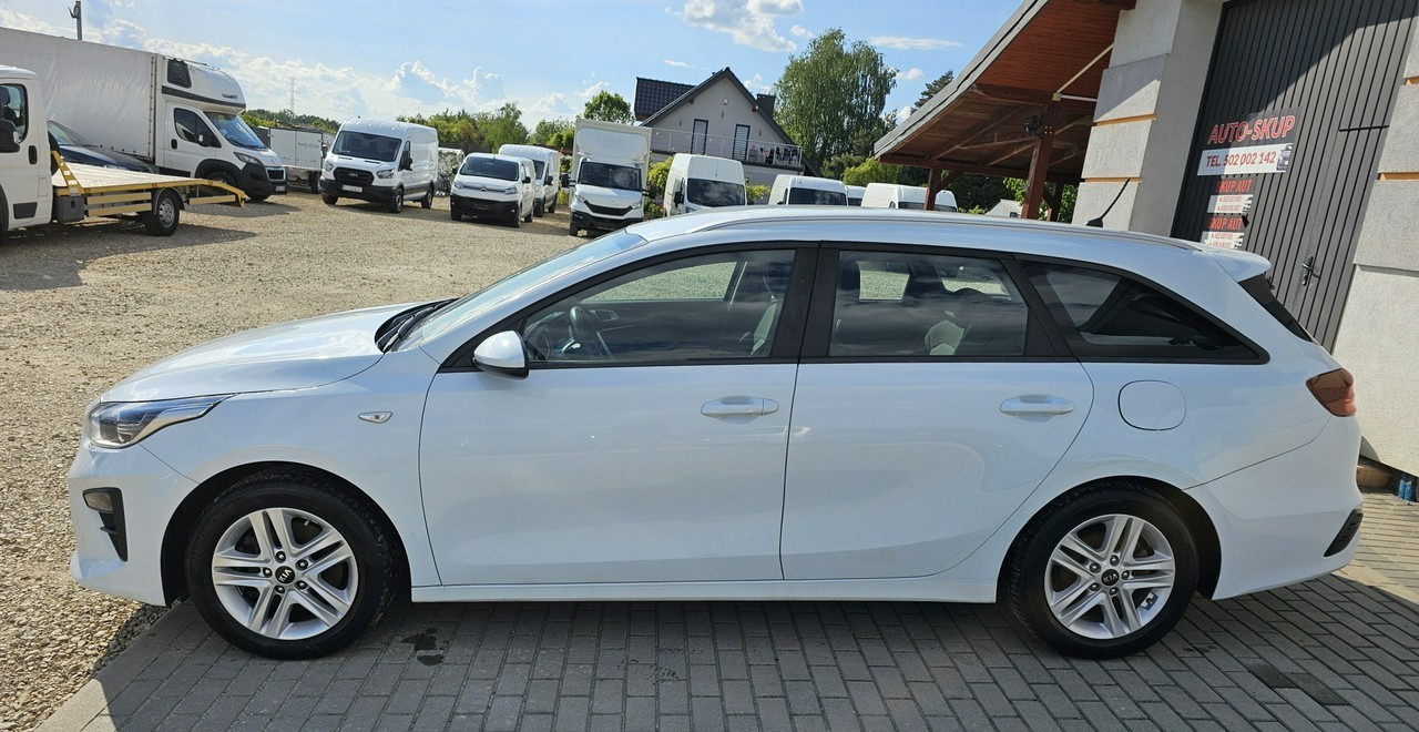 Kia Cee'd III gwarancja*serwis* zadbany - Auto: pilt 4 Kia Cee'd III gwarancja*serwis* zadbany - Auto: pilt 4
