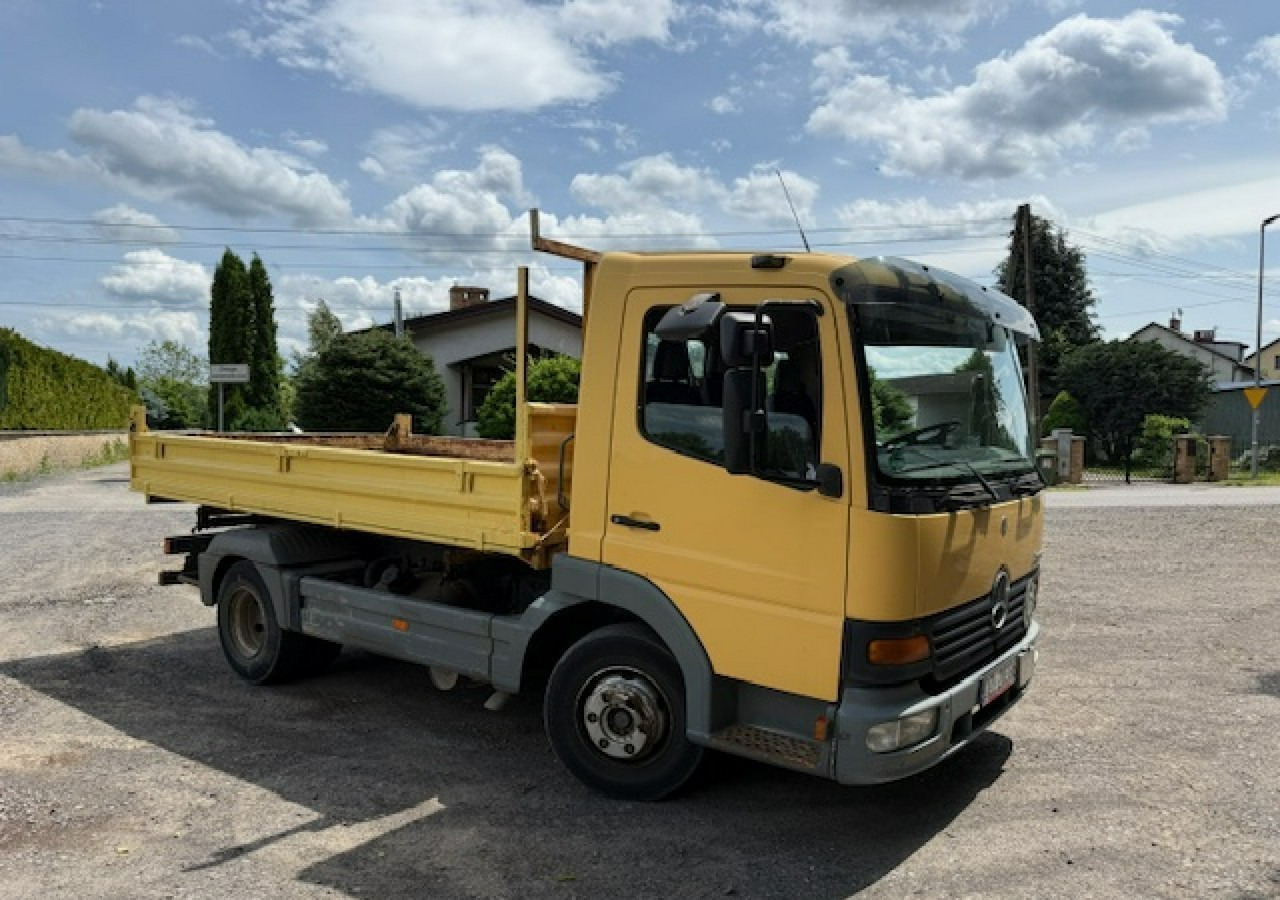 Mercedes-Benz Atego 3 stronna wywrotka * mały przebieg* - Kallurauto: pilt 4 Mercedes-Benz Atego 3 stronna wywrotka * mały przebieg* - Kallurauto: pilt 4