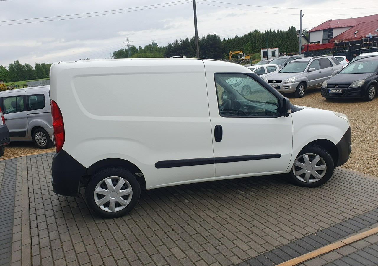 Opel Combo Opel Combo 1.4 Benzyna Polski Salon - Kaubik: pilt 5 Opel Combo Opel Combo 1.4 Benzyna Polski Salon - Kaubik: pilt 5