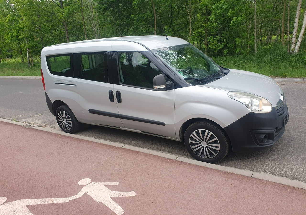 Opel Combo long*combo *doblo* krajówka *fv vat 23%* - Auto: pilt 4 Opel Combo long*combo *doblo* krajówka *fv vat 23%* - Auto: pilt 4