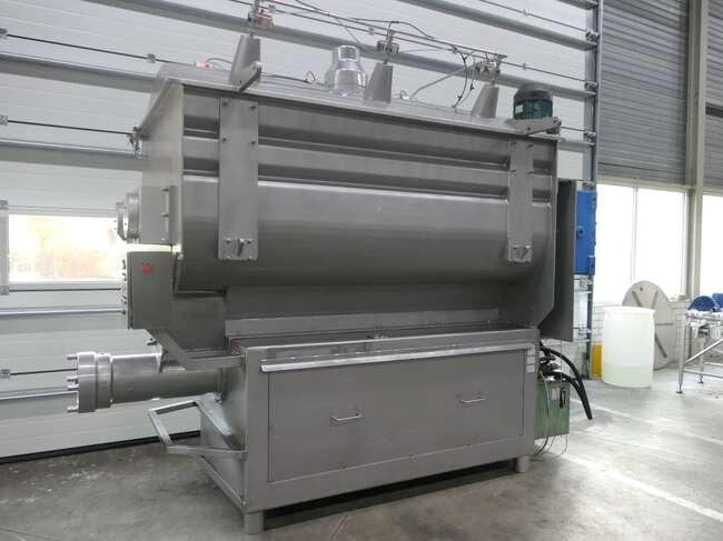 Butcher Boy mixer grinder 3000/1100 MG - Toidumasin: pilt 1 Butcher Boy mixer grinder 3000/1100 MG - Toidumasin: pilt 1