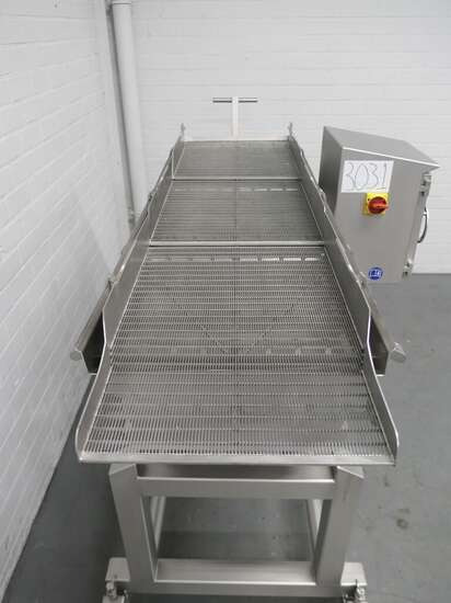GEA vibrating gutter MultiShaker 450/1600 - Konveier: pilt 5 GEA vibrating gutter MultiShaker 450/1600 - Konveier: pilt 5