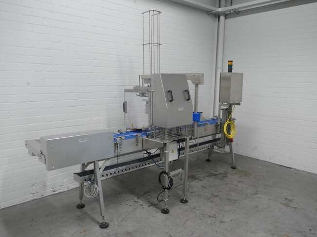 Van Rijn lidding machine lid rollover - Toidumasin: pilt 3 Van Rijn lidding machine lid rollover - Toidumasin: pilt 3