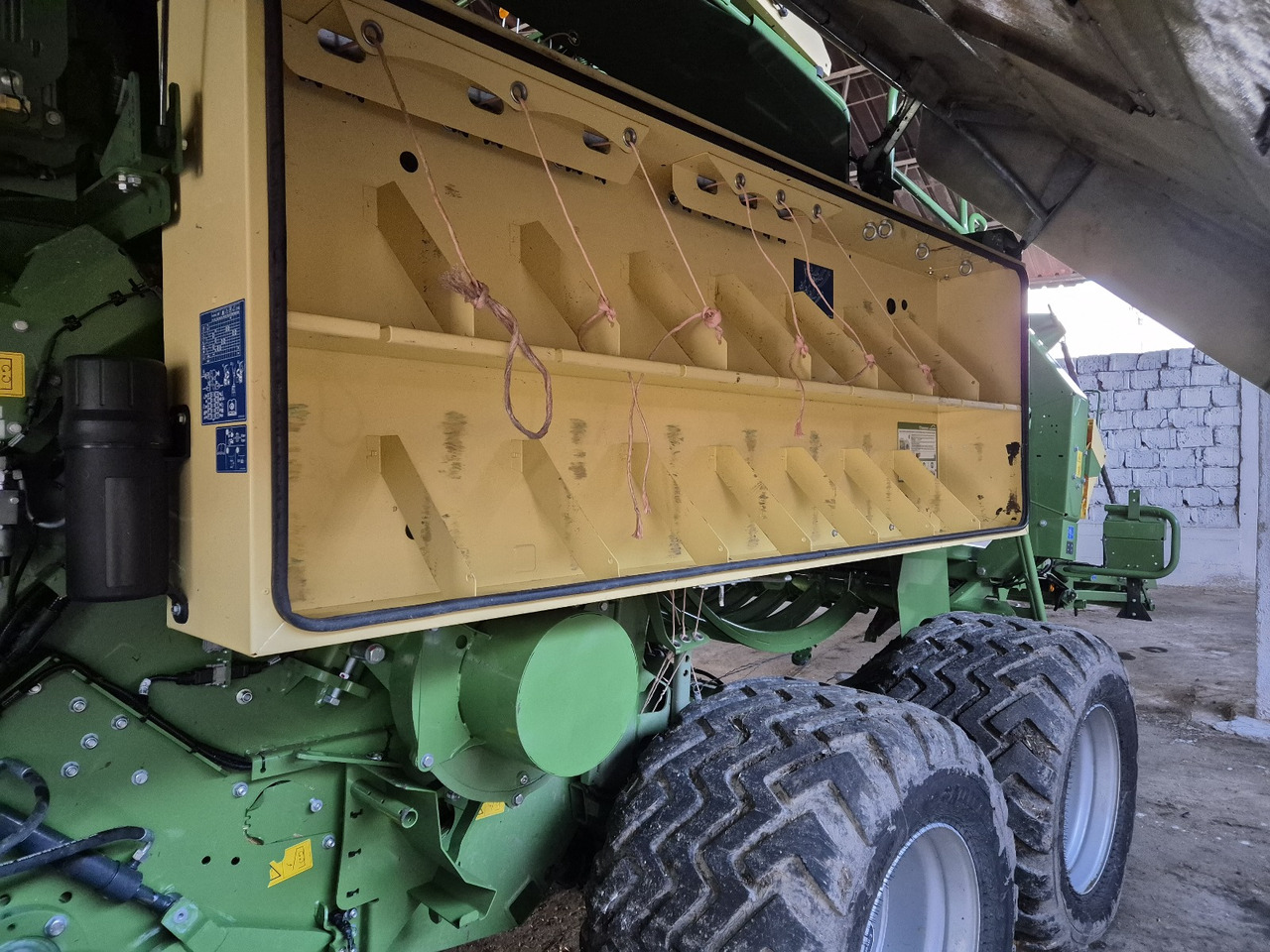 Krone Big Pack 1290 XC - Heinapress, kandiline: pilt 2 Krone Big Pack 1290 XC - Heinapress, kandiline: pilt 2