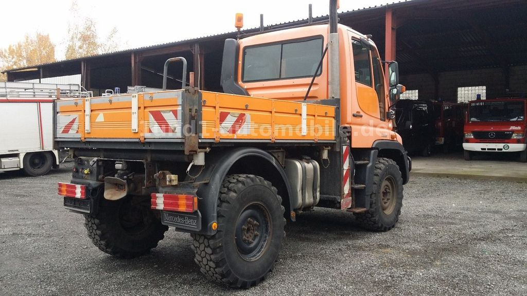Unimog U 300 Kipper Zugmaschine Kommunalhydraulik U 500 400 U 300 Kipper Zugmaschine Kommunalhydraulik U 500 400 - Kommunaal-/ Erisõiduk: pilt 5 Unimog U 300 Kipper Zugmaschine Kommunalhydraulik U 500 400 U 300 Kipper Zugmaschine Kommunalhydraulik U 500 400 - Kommunaal-/ Erisõiduk: pilt 5