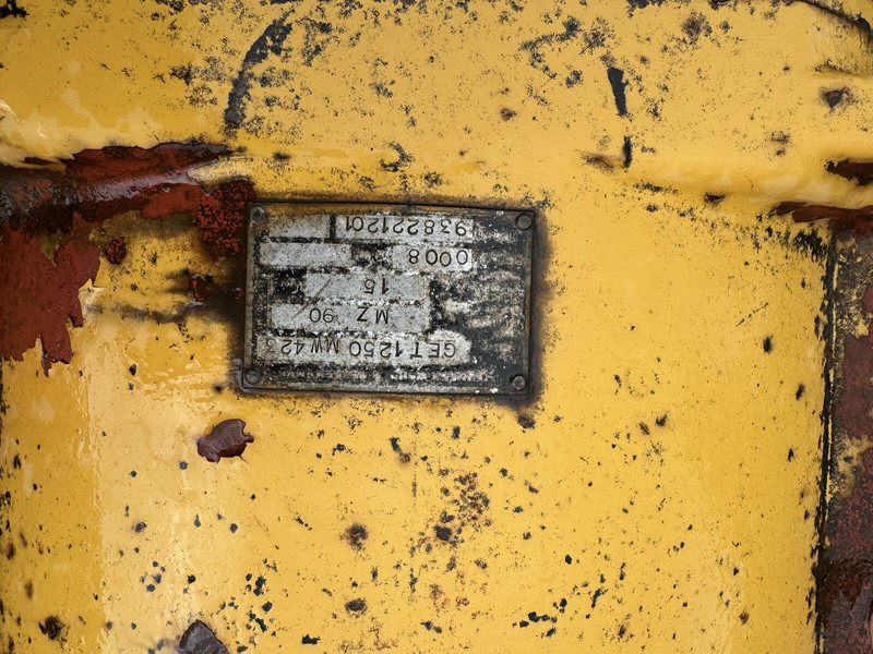 Liebherr 112EC-H 37,5kW / - Mootor - Tornkraana: pilt 4 Liebherr 112EC-H 37,5kW / - Mootor - Tornkraana: pilt 4