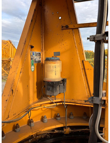 Liebherr 140EC-H6 - Tornkraana: pilt 5 Liebherr 140EC-H6 - Tornkraana: pilt 5