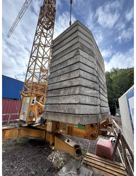 Liebherr 63K, 1994, 43m jib, radio control - Tornkraana: pilt 2 Liebherr 63K, 1994, 43m jib, radio control - Tornkraana: pilt 2