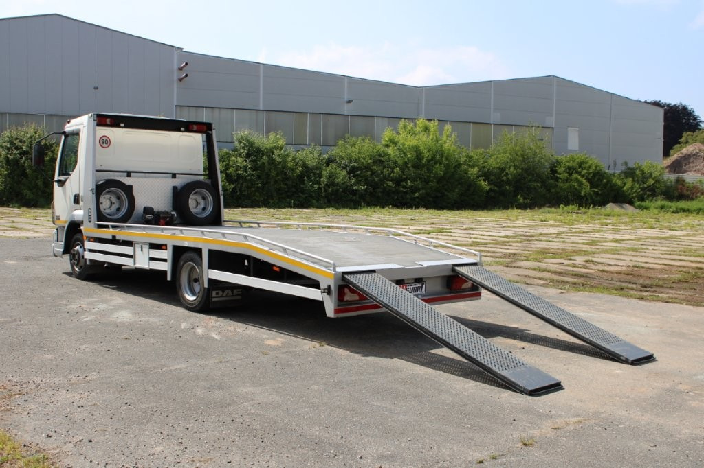 DAF FA LF 45.130 ODTAHOVÉ VOZIDLO - Puksiirauto: pilt 5 DAF FA LF 45.130 ODTAHOVÉ VOZIDLO - Puksiirauto: pilt 5