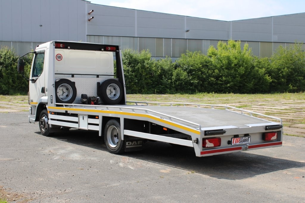 DAF FA LF 45.130 ODTAHOVÉ VOZIDLO - Puksiirauto: pilt 4 DAF FA LF 45.130 ODTAHOVÉ VOZIDLO - Puksiirauto: pilt 4