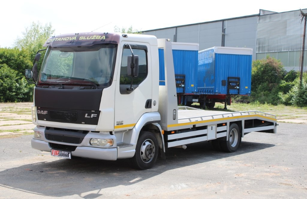 DAF FA LF 45.130 ODTAHOVÉ VOZIDLO - Puksiirauto: pilt 2 DAF FA LF 45.130 ODTAHOVÉ VOZIDLO - Puksiirauto: pilt 2