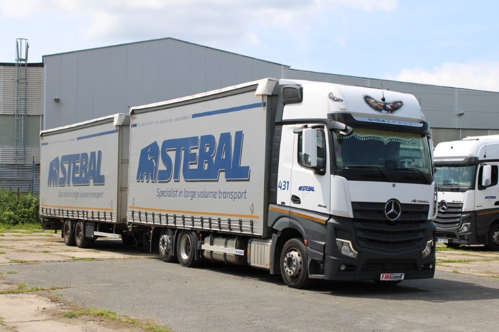 Mercedes-Benz Actros 2542 NAVIGACE + PANAV TVK 18 M (8,20m x 2,4 - Tent veoauto, Tenthaagis: pilt 1 Mercedes-Benz Actros 2542 NAVIGACE + PANAV TVK 18 M (8,20m x 2,4 - Tent veoauto, Tenthaagis: pilt 1