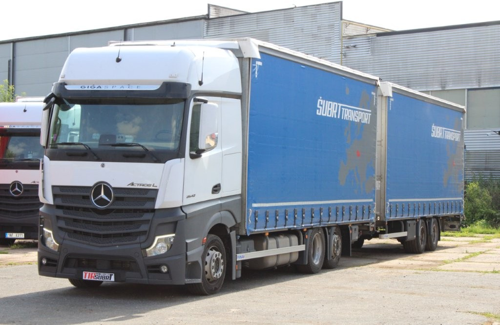 Mercedes-Benz Actros 2542 NAVIGACE + PANAV TVK 18 M (8,20m x 2,4 - Tent veoauto, Tenthaagis: pilt 4 Mercedes-Benz Actros 2542 NAVIGACE + PANAV TVK 18 M (8,20m x 2,4 - Tent veoauto, Tenthaagis: pilt 4