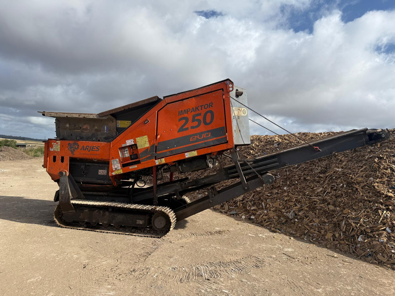 Arjes Impaktor 250 EVO - Tööstuslik purustaja: pilt 1 Arjes Impaktor 250 EVO - Tööstuslik purustaja: pilt 1