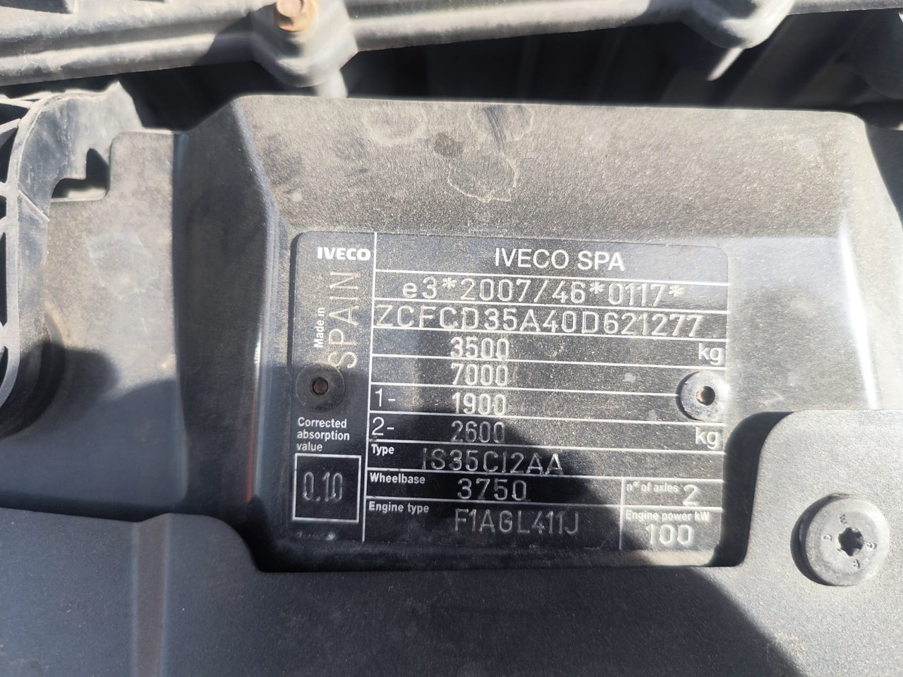 IVECO DAILY 35-140 - Kraanaga veoauto: pilt 3 IVECO DAILY 35-140 - Kraanaga veoauto: pilt 3