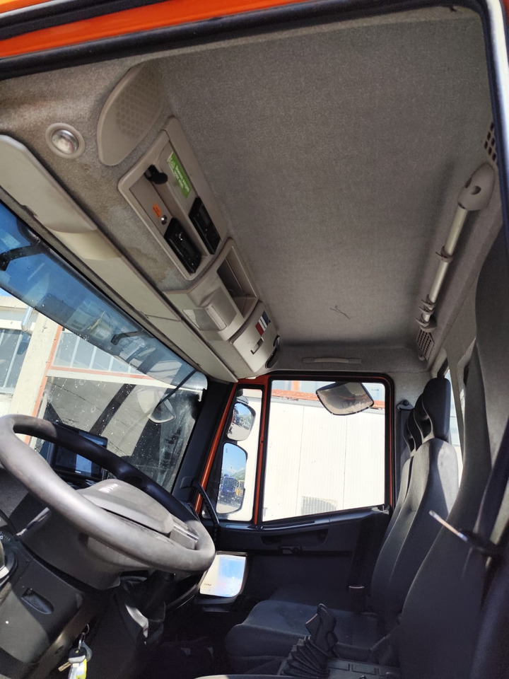 IVECO EUROCARGO 120-190L - Kabiinišassiiga veoauto: pilt 3 IVECO EUROCARGO 120-190L - Kabiinišassiiga veoauto: pilt 3