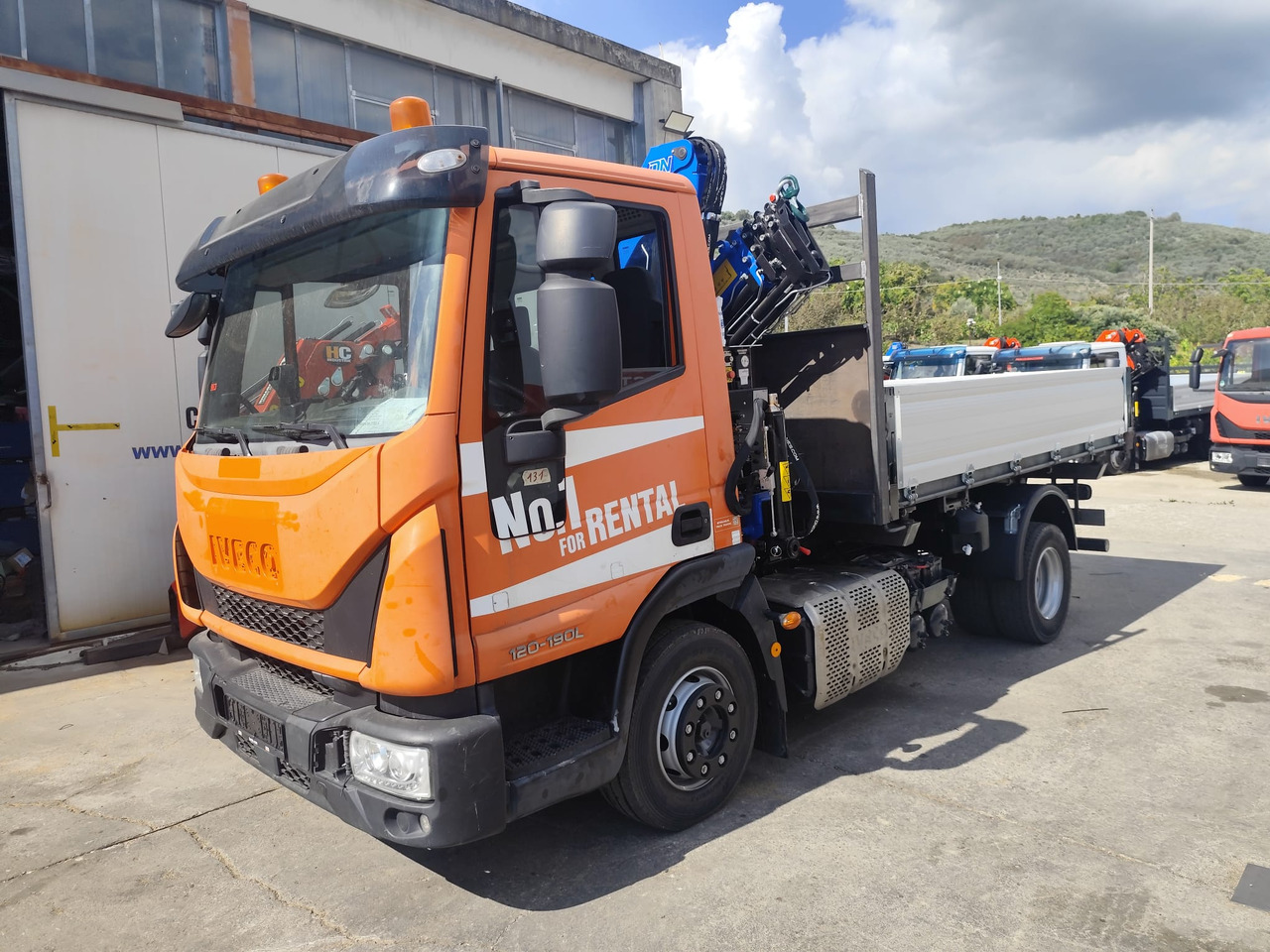 IVECO EUROCARGO 120-90L - Kraanaga veoauto: pilt 3 IVECO EUROCARGO 120-90L - Kraanaga veoauto: pilt 3