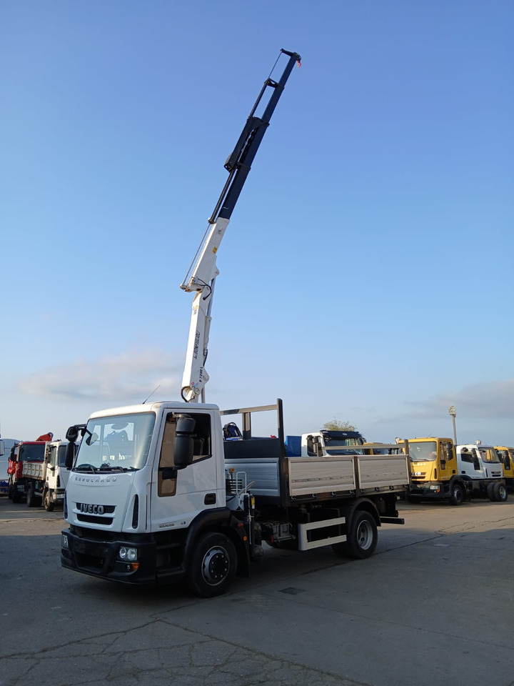 IVECO EUROCARGO 120E28P - Kraanaga veoauto: pilt 1 IVECO EUROCARGO 120E28P - Kraanaga veoauto: pilt 1