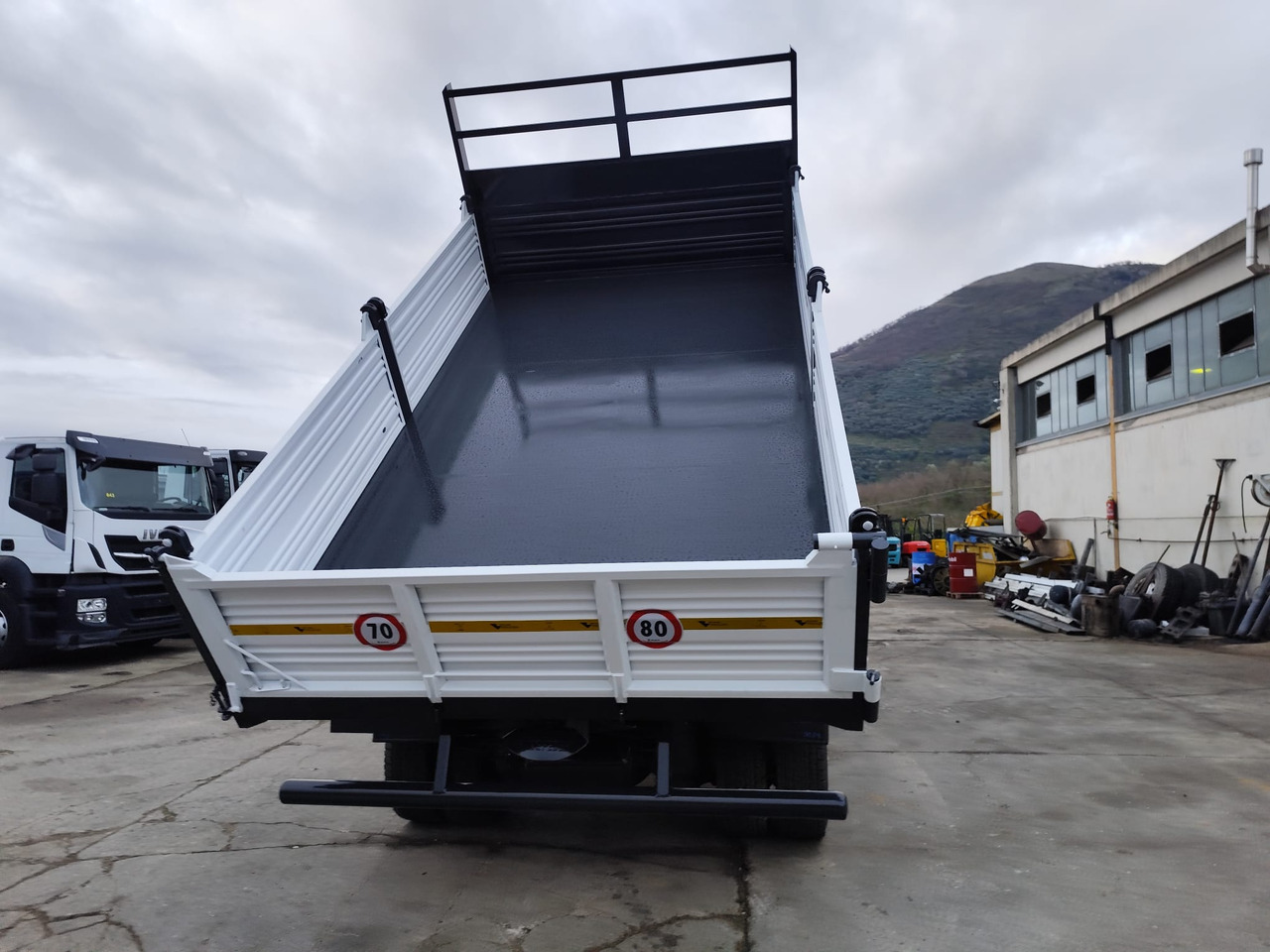 Kraanaga veoauto, Kallurauto IVECO EUROCARGO 120E28P: pilt 13 Kraanaga veoauto, Kallurauto IVECO EUROCARGO 120E28P: pilt 13