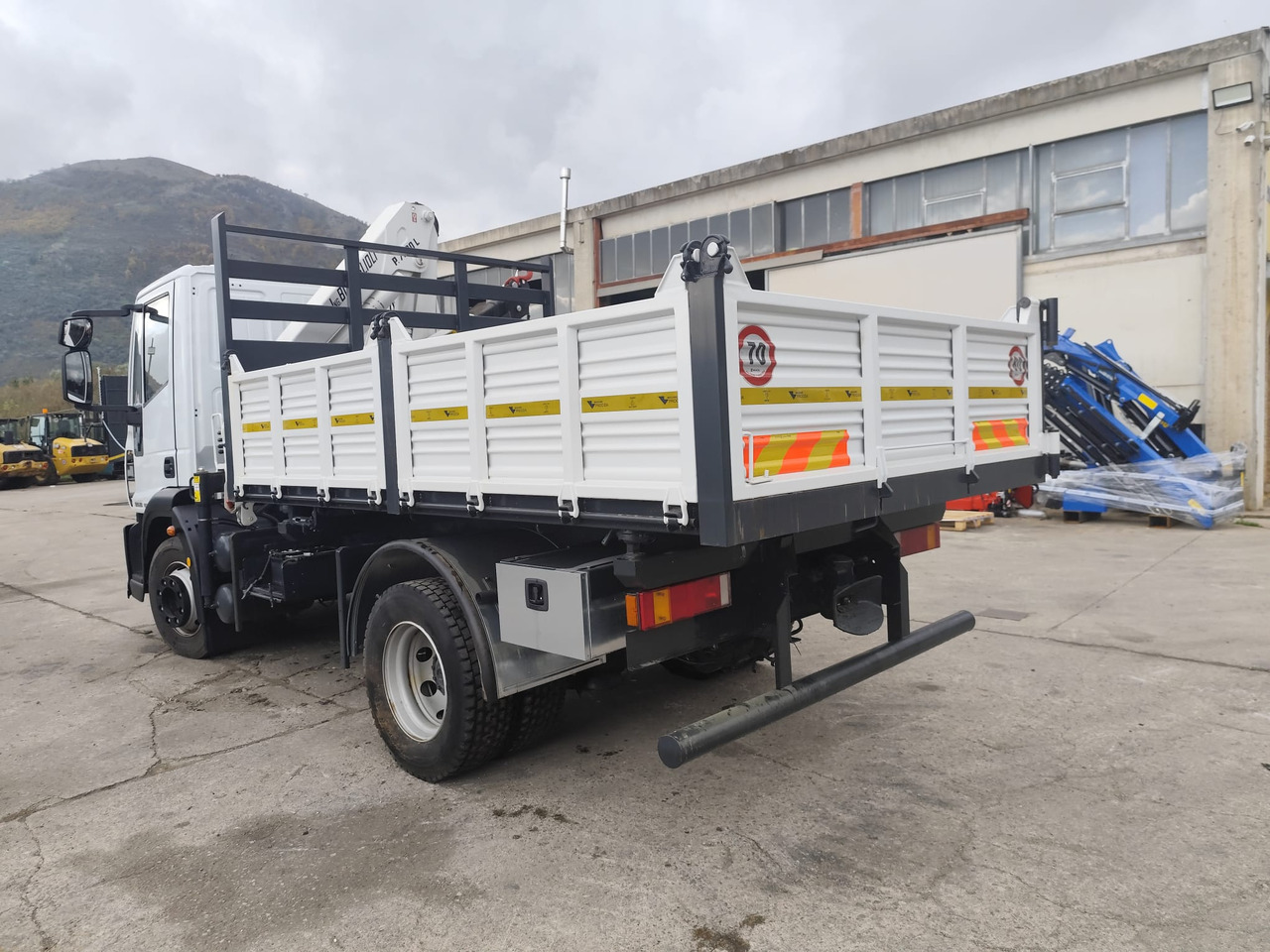 IVECO EUROCARGO 120E28P liising IVECO EUROCARGO 120E28P: pilt 9